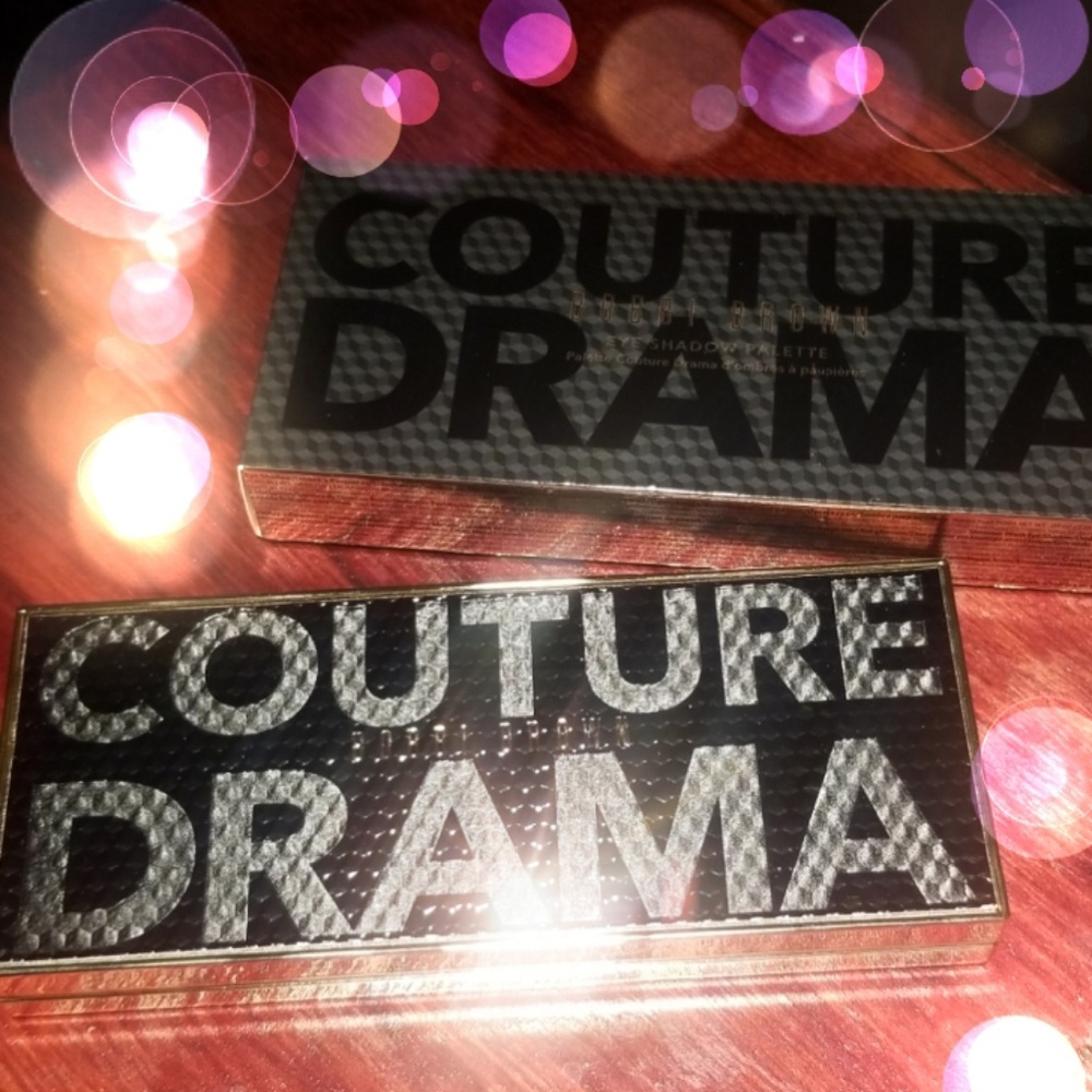Bobby  Brown Eyeshadow Pallete - Picture 2 of 5
